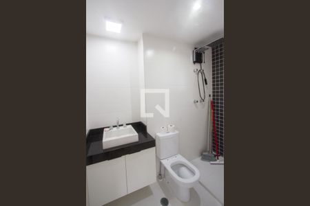 Banheiro de apartamento para alugar com 1 quarto, 60m² em Vila Cruzeiro, São Paulo