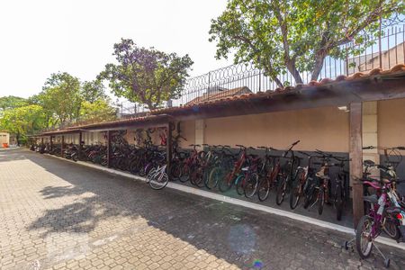 Bicicletário de apartamento à venda com 3 quartos, 73m² em Engenho de Dentro, Rio de Janeiro