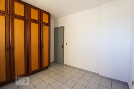 Quarto 2 de apartamento para alugar com 3 quartos, 66m² em Setor Bela Vista, Goiânia