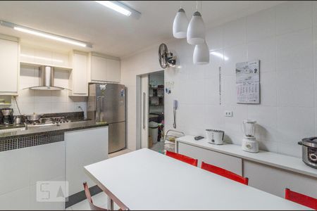 Cozinha de casa à venda com 3 quartos, 200m² em Vila Dom Pedro Ii, São Paulo