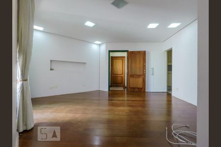 Apartamento para alugar com 3 quartos, 80m² em Jardim Vila Mariana, São Paulo