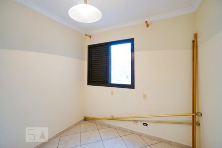 Quarto 01 de apartamento para alugar com 3 quartos, 81m² em Vila Gomes Cardim, São Paulo