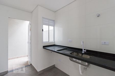 Cozinha de casa de condomínio para alugar com 2 quartos, 60m² em Imirim, São Paulo