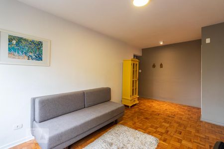 Sala de apartamento para alugar com 3 quartos, 90m² em Moema, São Paulo