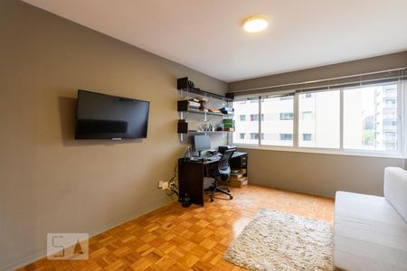 Sala de apartamento para alugar com 3 quartos, 90m² em Moema, São Paulo