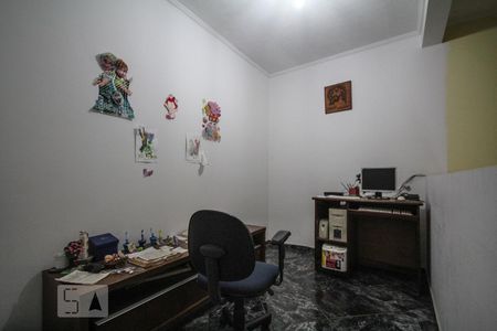 Escritório de casa à venda com 3 quartos, 191m² em Jardim Monte Kemel, São Paulo