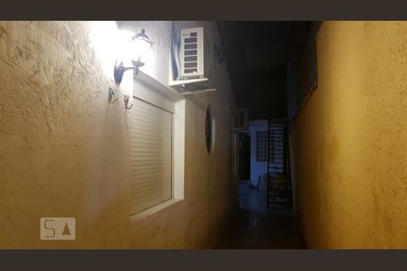 Corredor de casa à venda com 3 quartos, 210m² em Interlagos, São Paulo