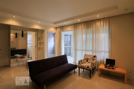 Sala de apartamento à venda com 2 quartos, 70m² em Vila Andrade, São Paulo