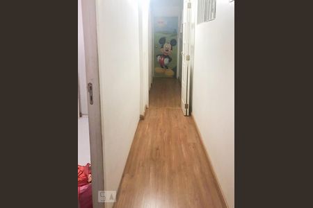 Corredor de casa à venda com 5 quartos, 180m² em Jardim Brasil (zona Sul), São Paulo