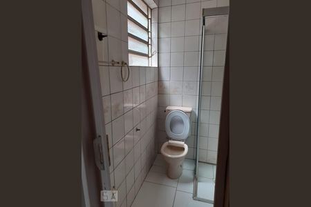 Banheiro de apartamento à venda com 2 quartos, 51m² em Padre Reus, São Leopoldo