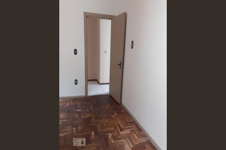 Dormitório de apartamento à venda com 2 quartos, 51m² em Padre Reus, São Leopoldo