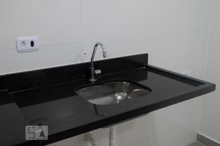 COZINHA de kitnet/studio para alugar com 1 quarto, 30m² em Parque Peruche, São Paulo