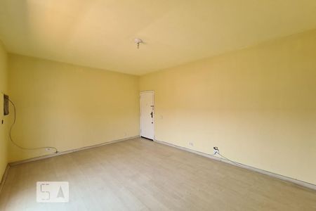 Sala de apartamento para alugar com 3 quartos, 90m² em Piedade, Rio de Janeiro