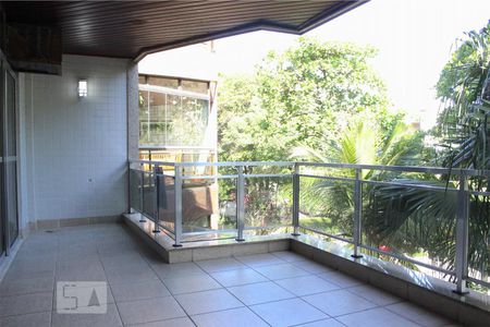 Varanda de apartamento à venda com 4 quartos, 181m² em Barra da Tijuca, Rio de Janeiro
