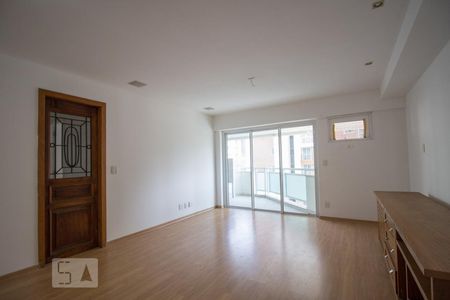Sala de apartamento à venda com 2 quartos, 75m² em Barra da Tijuca, Rio de Janeiro