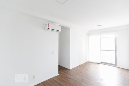 Sala de apartamento para alugar com 3 quartos, 65m² em Vila Santa Catarina, São Paulo