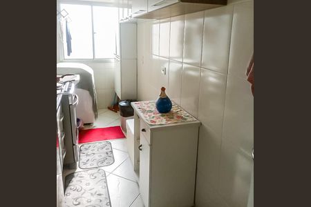 Cozinha de apartamento à venda com 2 quartos, 53m² em Centro, Osasco