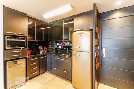 Cozinha de apartamento para alugar com 1 quarto, 63m² em Brooklin Paulista, São Paulo