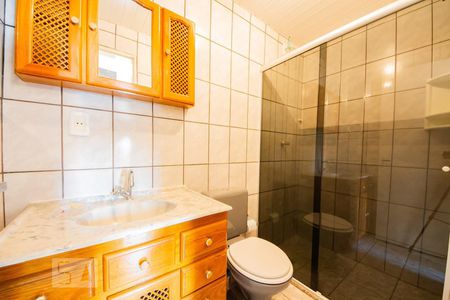 Banheiro  de apartamento à venda com 1 quarto, 40m² em Jardim Itu Sabará, Porto Alegre