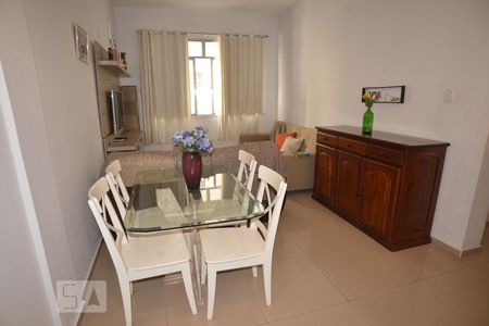 Sala de apartamento para alugar com 2 quartos, 67m² em Botafogo, Rio de Janeiro