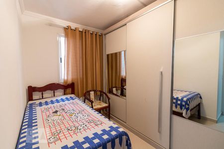 Quarto 2 de apartamento para alugar com 2 quartos, 44m² em Jardim Las Vegas, Guarulhos