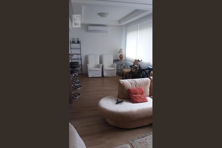 Sala de apartamento para alugar com 3 quartos, 93m² em Petrópolis, Porto Alegre