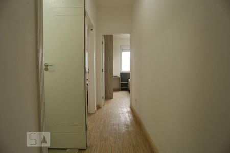 Corredor de apartamento à venda com 2 quartos, 90m² em Bela Vista, São Paulo