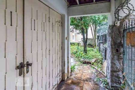 Entrada da Garagem de casa à venda com 3 quartos, 400m² em Santa Cecília, São Paulo