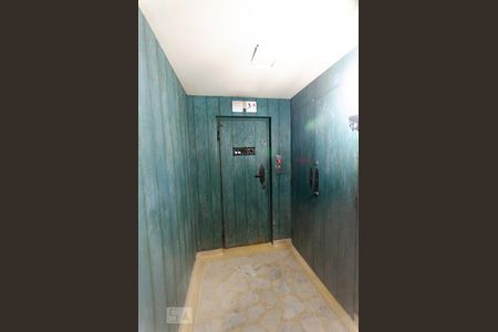 Hall de Entrada de apartamento à venda com 3 quartos, 122m² em Lagoa, Rio de Janeiro