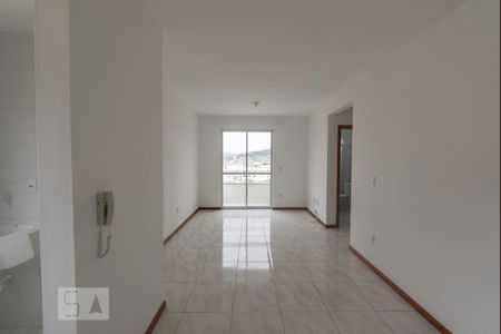 Sala de apartamento para alugar com 2 quartos, 69m² em Forquilhinha, São José