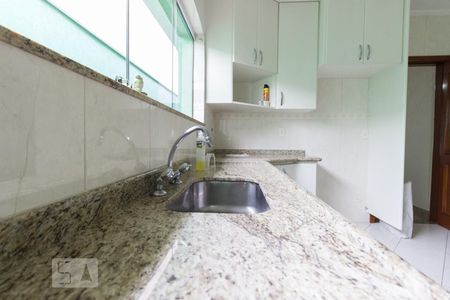 Cozinha de casa à venda com 2 quartos, 97m² em Vila Mangalot, São Paulo