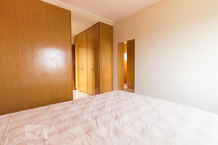 Quarto de casa à venda com 2 quartos, 97m² em Vila Mangalot, São Paulo