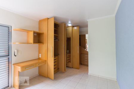 Quarto de casa à venda com 2 quartos, 97m² em Vila Mangalot, São Paulo