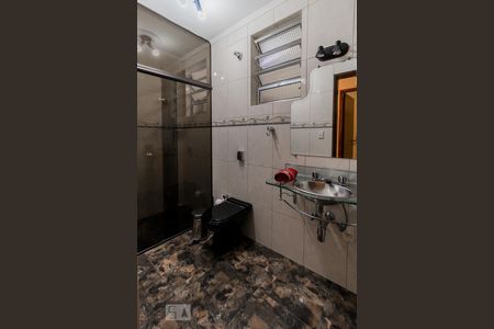 Banheiro de casa à venda com 4 quartos, 280m² em Parque Residencial Oratorio, São Paulo