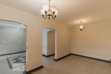 Sala de casa à venda com 4 quartos, 280m² em Parque Residencial Oratorio, São Paulo