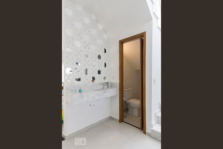 Lavabo de casa à venda com 3 quartos, 177m² em Vila Firmiano Pinto, São Paulo