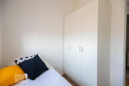 Quarto 2 de apartamento para alugar com 2 quartos, 50m² em Vila Santa Catarina, São Paulo