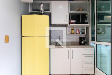 Cozinha de apartamento para alugar com 1 quarto, 60m² em Vila Nova Conceição, São Paulo