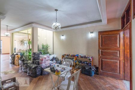 Sala 1 de casa para alugar com 3 quartos, 350m² em Parque Monteiro Soares, São Paulo