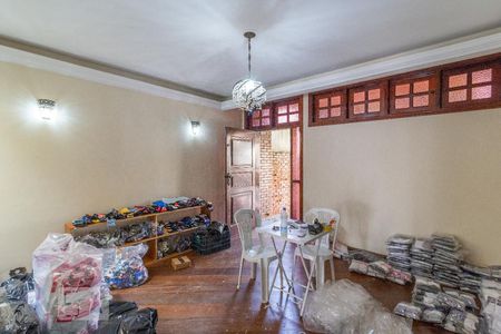 Sala 1 de casa para alugar com 3 quartos, 350m² em Parque Monteiro Soares, São Paulo
