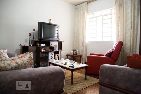 Sala de casa para alugar com 3 quartos, 340m² em Jardim Jabaquara, São Paulo