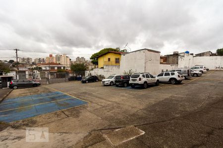 Garagem de apartamento à venda com 3 quartos, 76m² em Jardim Ivana, São Paulo