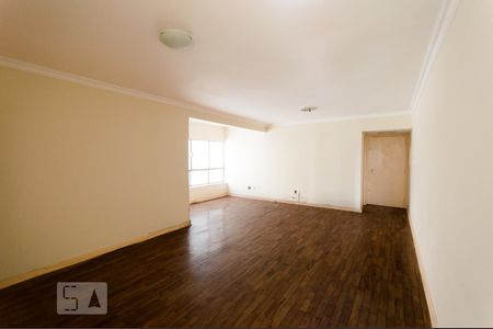 Sala de apartamento para alugar com 3 quartos, 115m² em Morro dos Ingleses, São Paulo