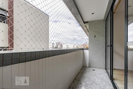 Sacada de apartamento para alugar com 3 quartos, 94m² em Juvevê, Curitiba