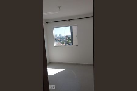 Quarto 1 de apartamento para alugar com 2 quartos, 45m² em Cruzeiro, São José dos Pinhais