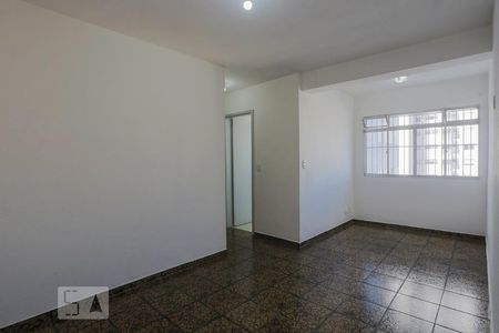 Sala de apartamento para alugar com 2 quartos, 70m² em Paraíso, São Paulo