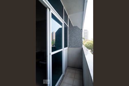 Varanda de kitnet/studio para alugar com 1 quarto, 30m² em Chácara Santo Antônio (zona Sul), São Paulo