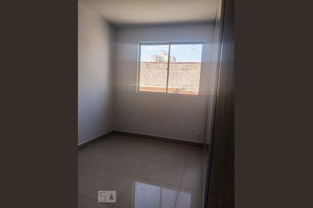 Quarto 3 de apartamento para alugar com 3 quartos, 60m² em Jardim América, Goiânia