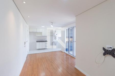 Sala de apartamento à venda com 2 quartos, 60m² em Vila Osasco, Osasco