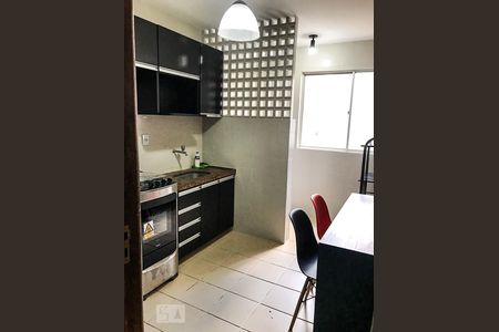 Cozinha de apartamento para alugar com 1 quarto, 72m² em Setor Bueno, Goiânia